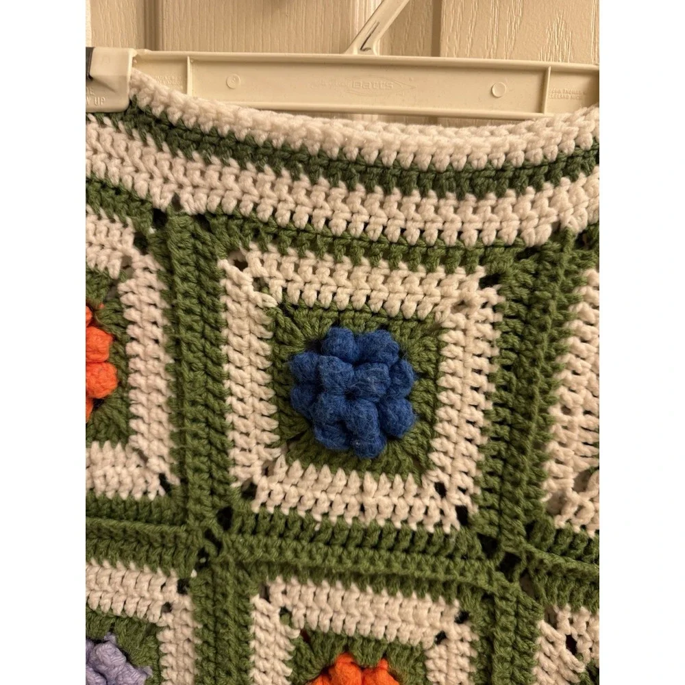 Vtg‎ Granny Square Crochet Afghan 3d Flowers Multicolor 48x48 Handmade Blanket